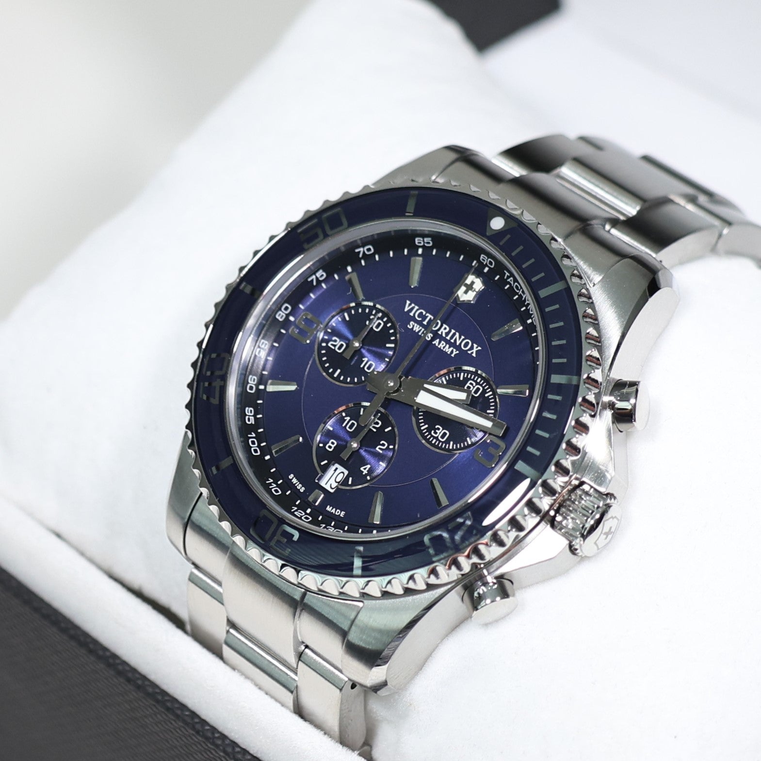 Victorinox Maverick Chronograph Men's Blue Dial Stainless Steel Watch 241689