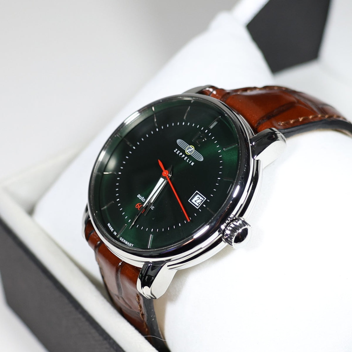Zeppelin Green Dial Bodensee Men's Automatic 41mm Watch 8160-4