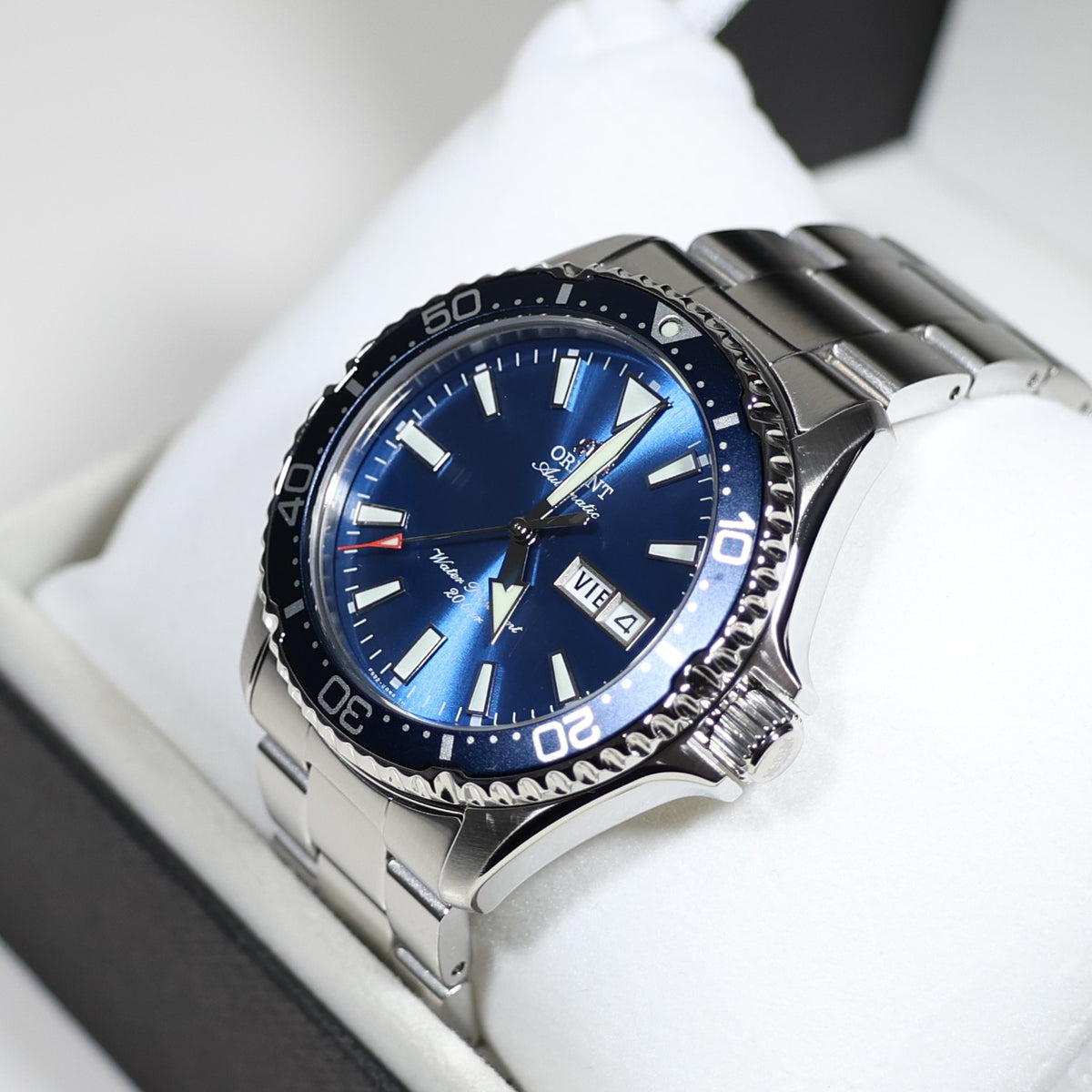 Orient Mako Stainless Steel Blue Dial Diver Men's Watch RA-AA0824L