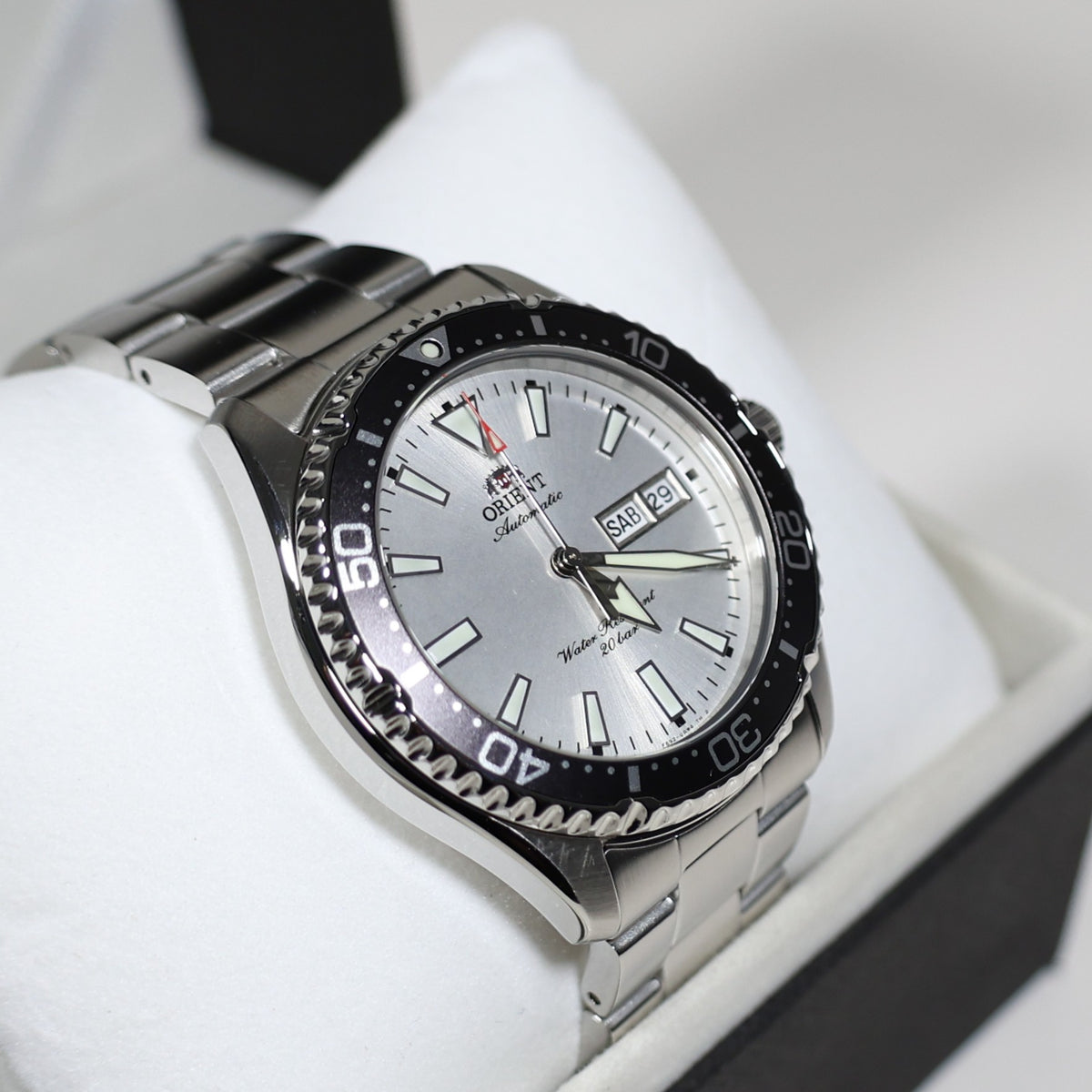 Orient Mako Stainless Steel Silver Dial Diver Men's Watch RA-AA0825S