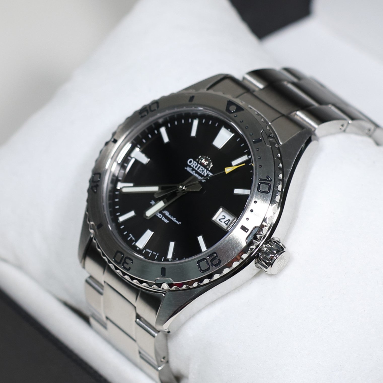 Orient Mako Automatic Stainless Steel Black Dial Men's Sports Watch RA-AC0Q01B