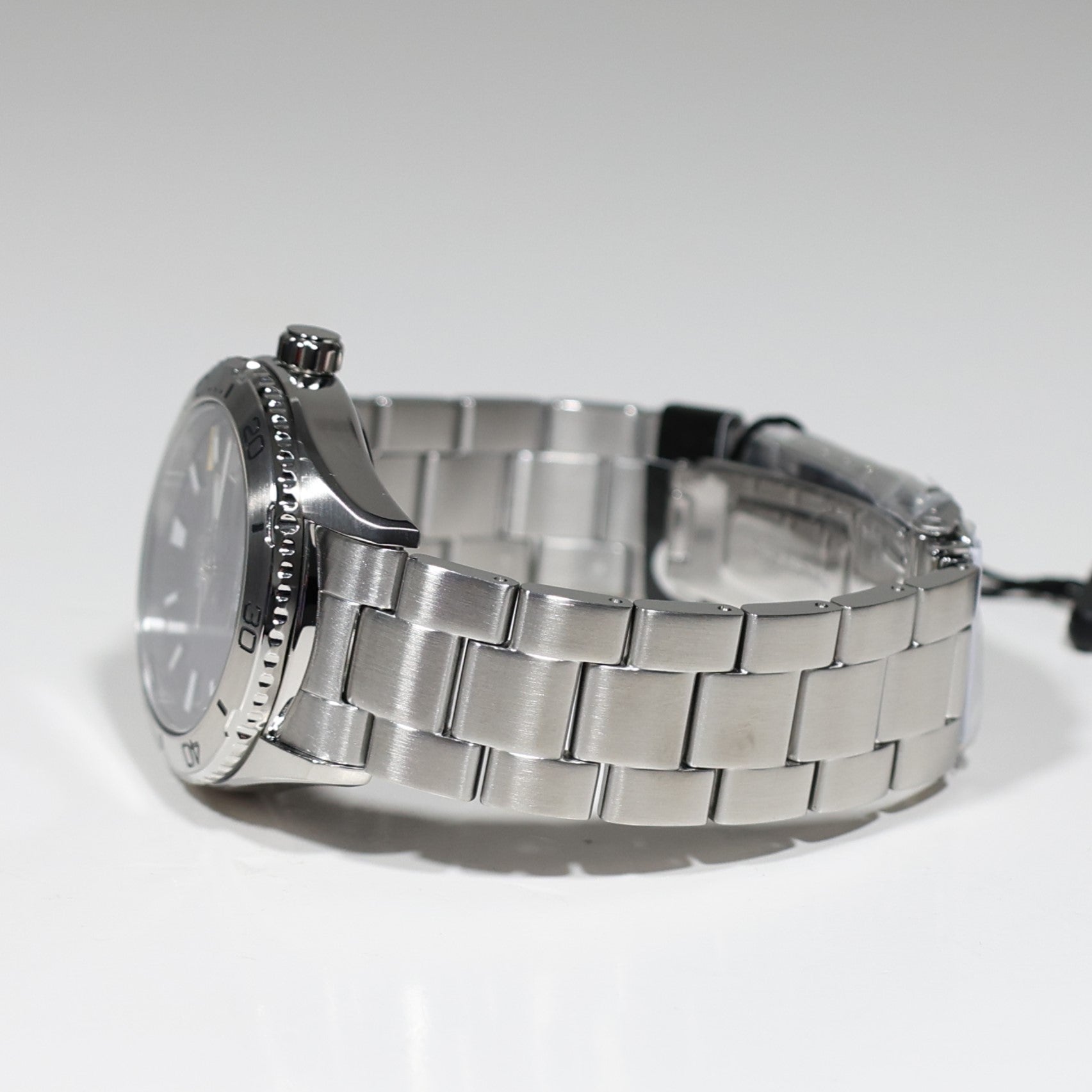 Orient Mako Automatic Stainless Steel Navy Dial Men's Sports Watch RA-AC0Q02L