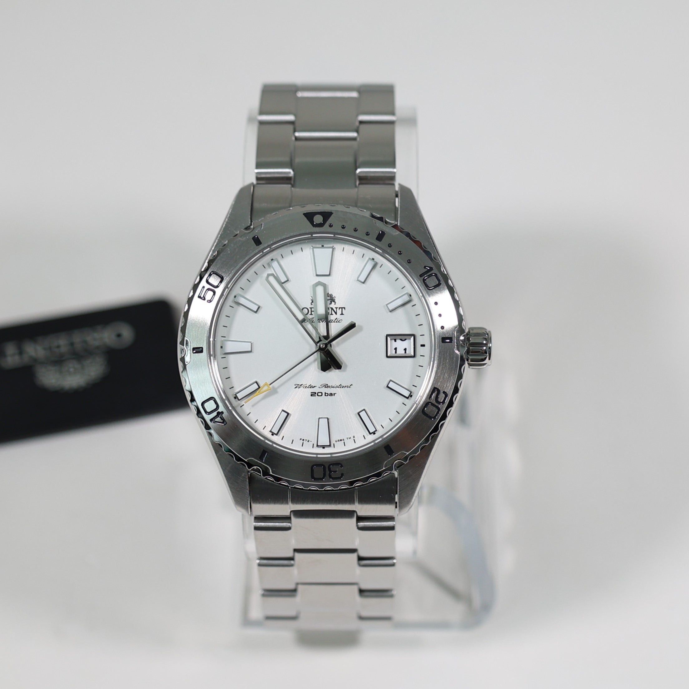Orient Mako Automatic Stainless Steel White Dial Men's Sports Watch RA-AC0Q03S