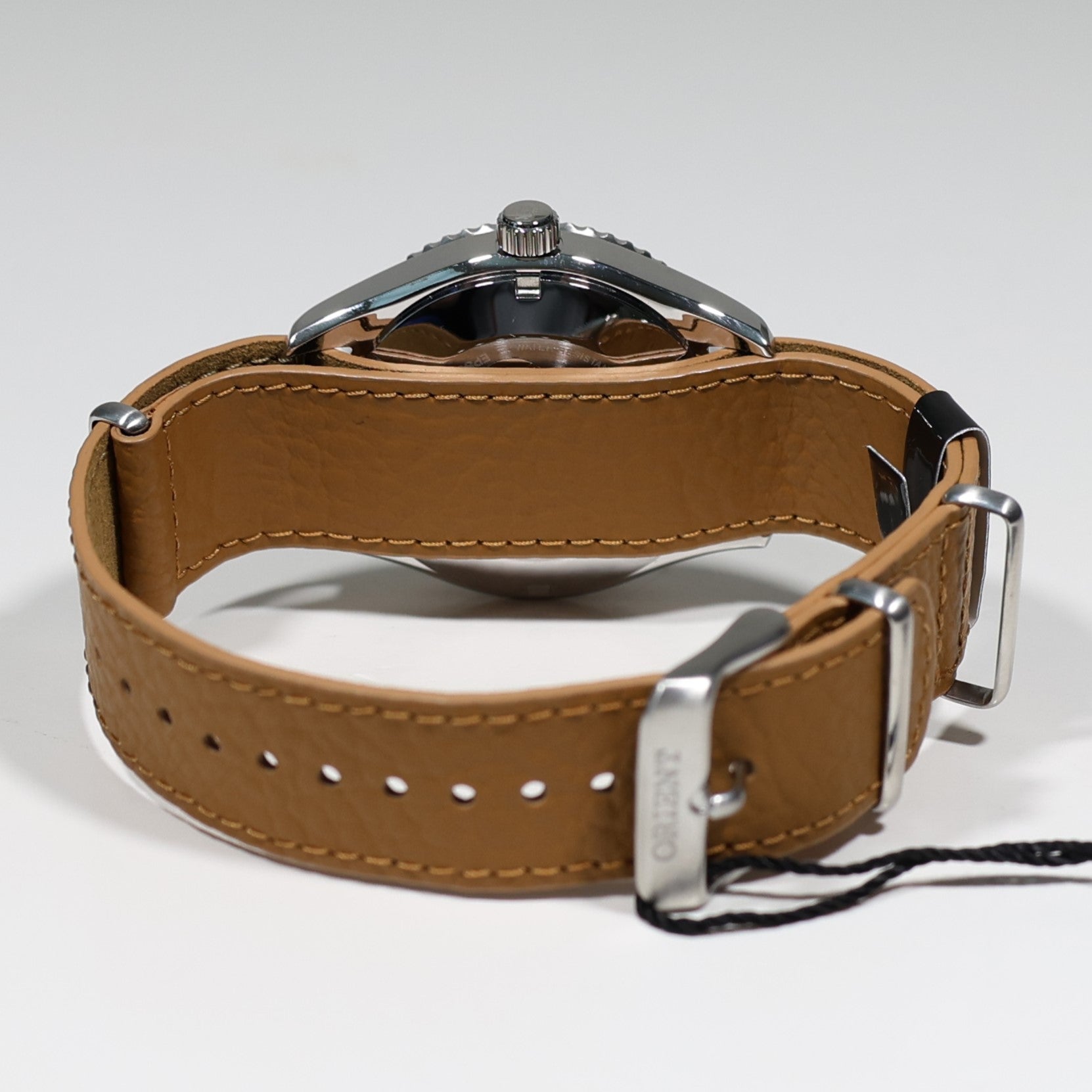 Orient Mako Automatic Stainless Steel Salmon Dial Men's Sports Watch RA-AC0Q05P