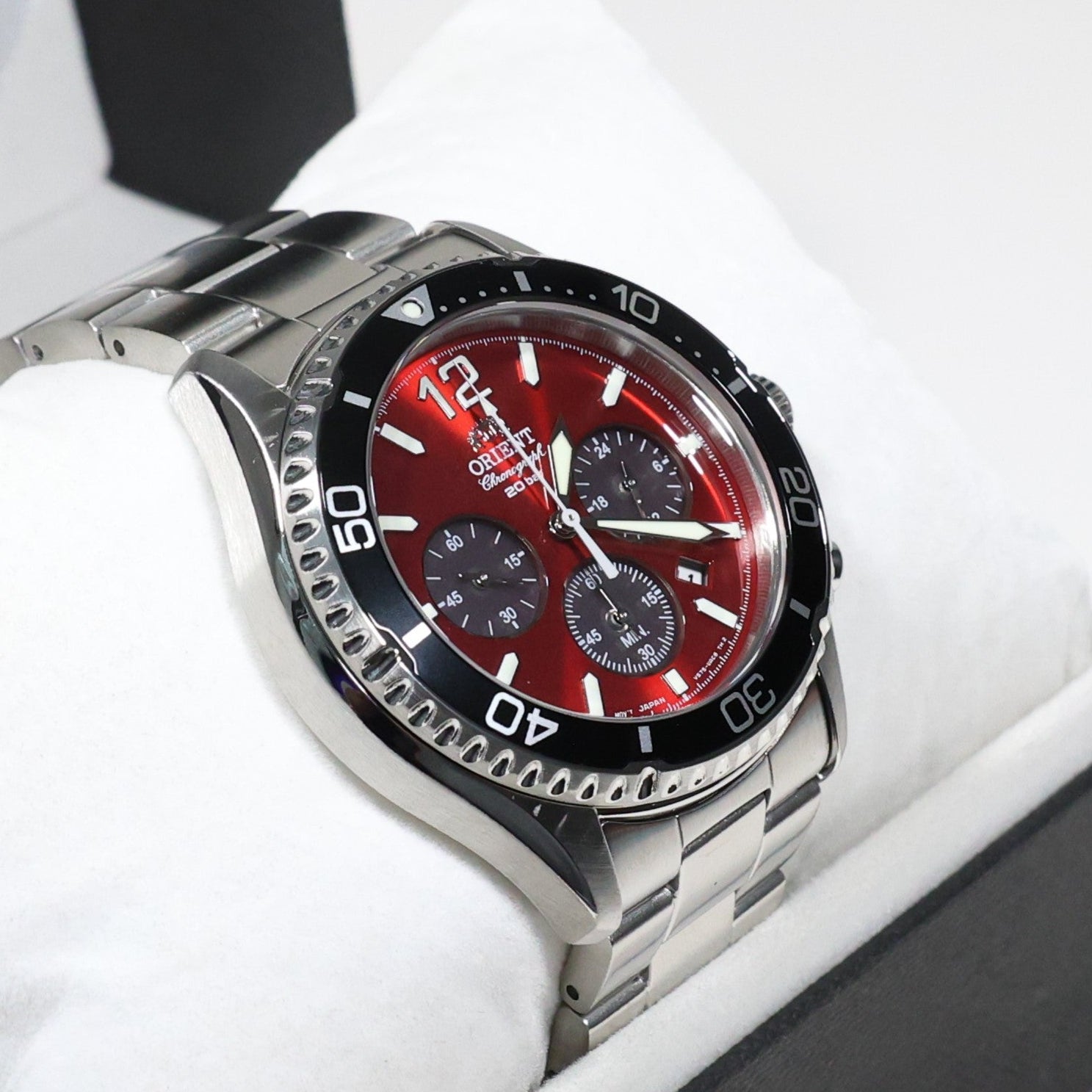 Orient Sports Mako Solar Red Dial Men's Stainless Steel Watch RA-TX0207R10B