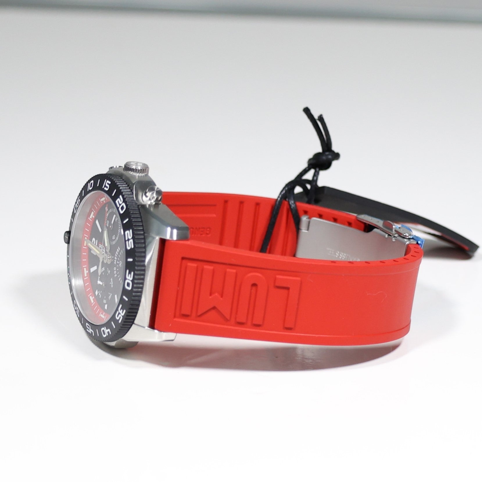 Luminox Mens Watch Pacific Diver Chronograph 44mm 20ATM XS.3155.SET