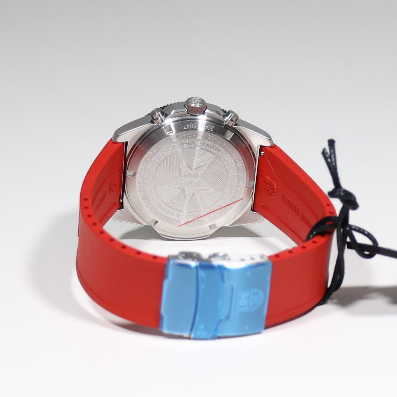 Luminox Mens Watch Pacific Diver Chronograph 44mm 20ATM XS.3155.SET