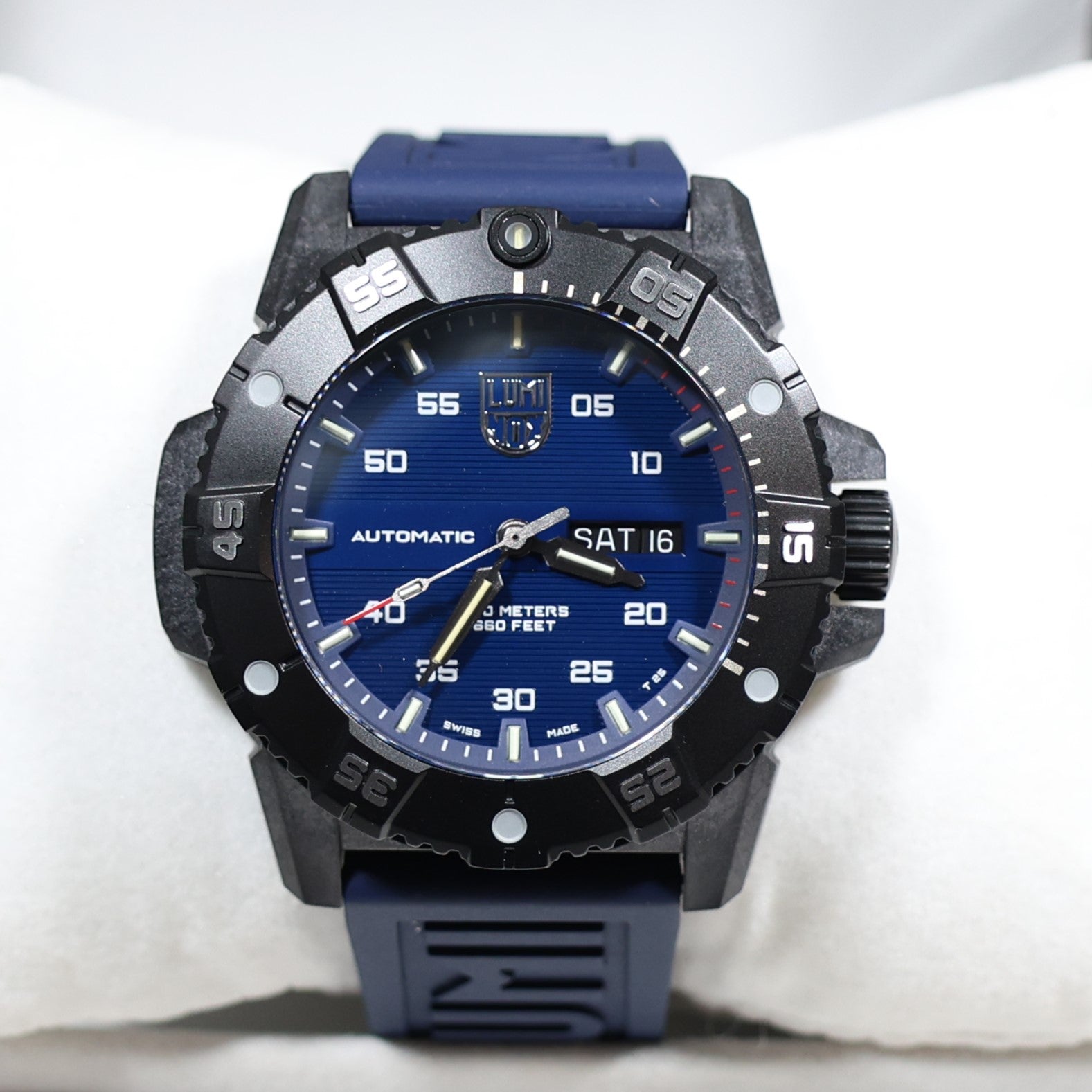 Luminox Master Carbon Seal Men's Blue Dial Automatic Watch XS.3863