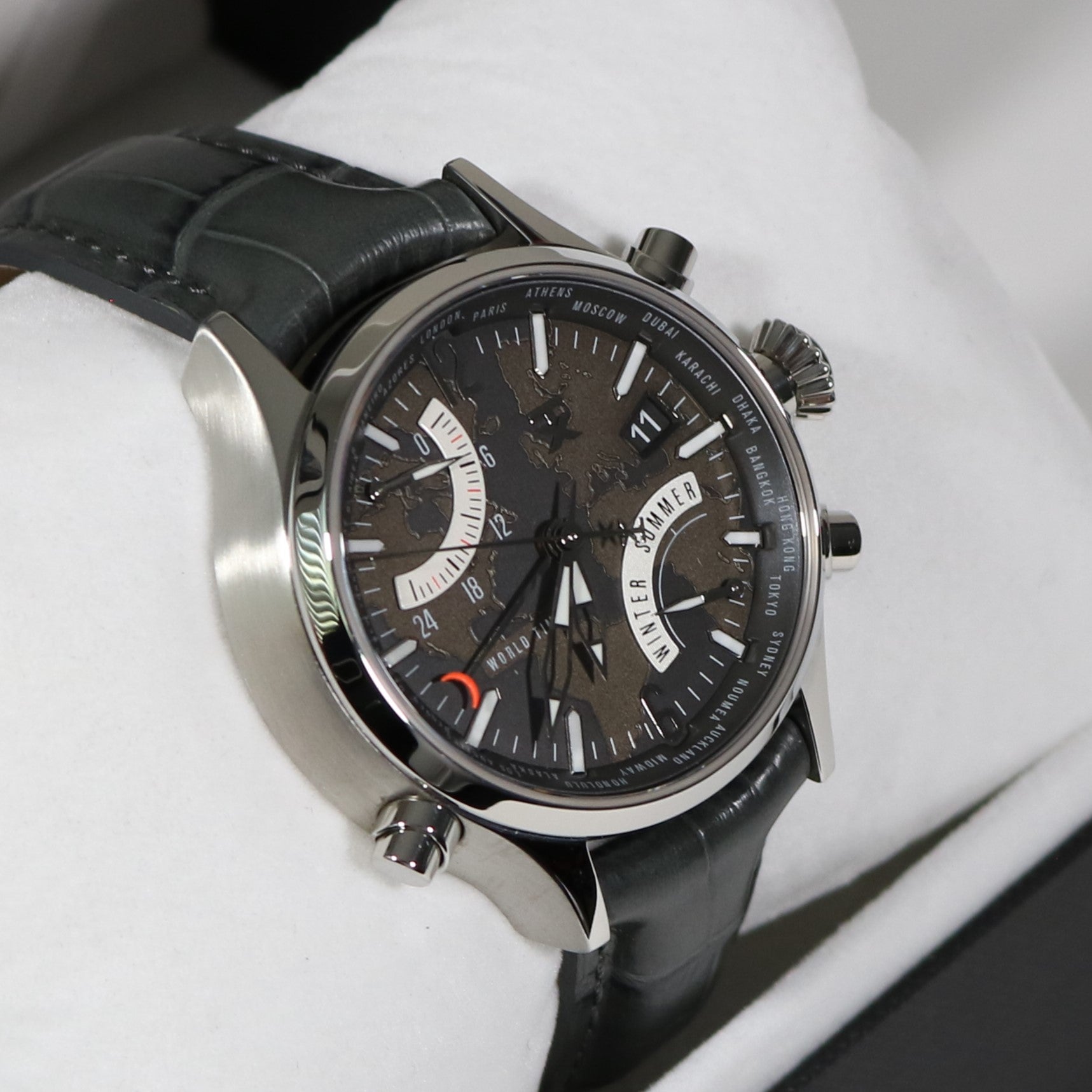 Tx Unisex T3C394 500 Series World Time Stainless Steel Black Dial Watch T3C394