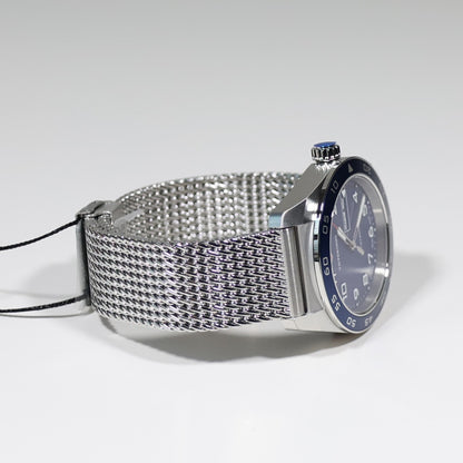 Victorinox Swiss Army Men's Blue Dial Stainless Steel Mesh Bracelet Watch 242042