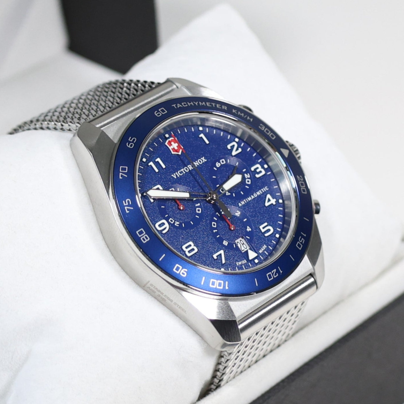 Victorinox Swiss Army Chrono Blue Dial Men's Mesh Bracelet Watch 242049