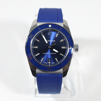 Victorinox Maverick Blue Dial Rubber Strap 39mm Watch 242094 - Chronobuy