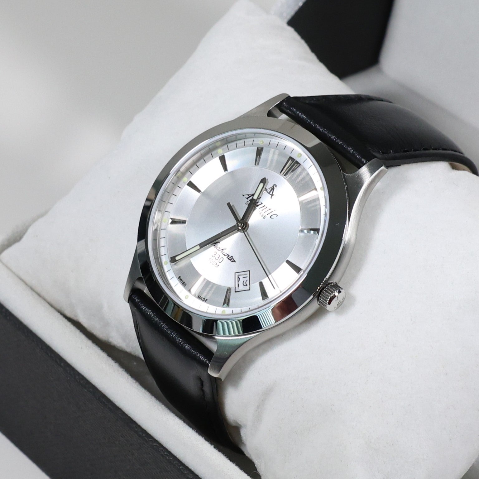Atlantic Seahunter 330 Silver Dial Black Leather Strap Men's Watch 71360.41.21