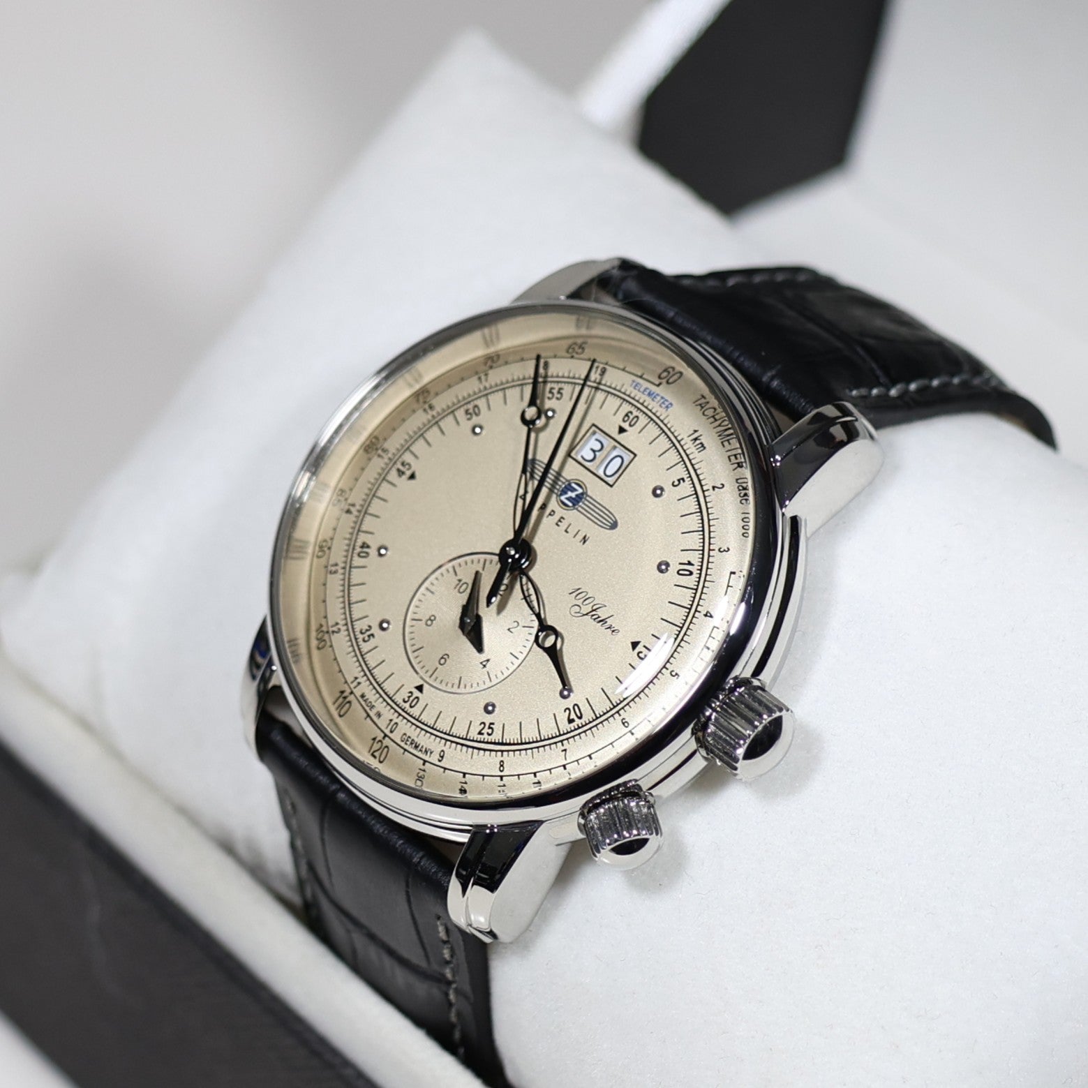 Zeppelin Quartz Men's 100 Jahre GMT 42mm Pilots Watch 7640-5