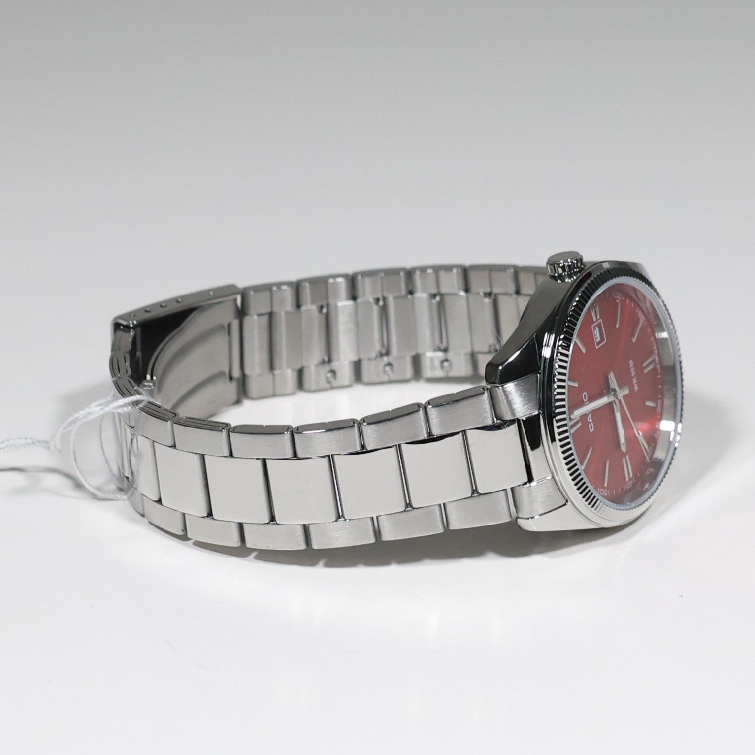 Casio Men's Vintage Red Dial Stainless Steel Watch MTP-1302PD-4AVEF