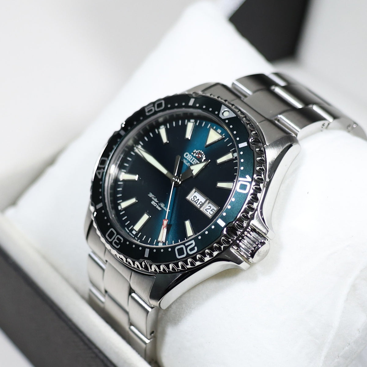 Orient Kamasu Green Dial Men's Stainless Steel Diver Watch RA-AA0004E39B