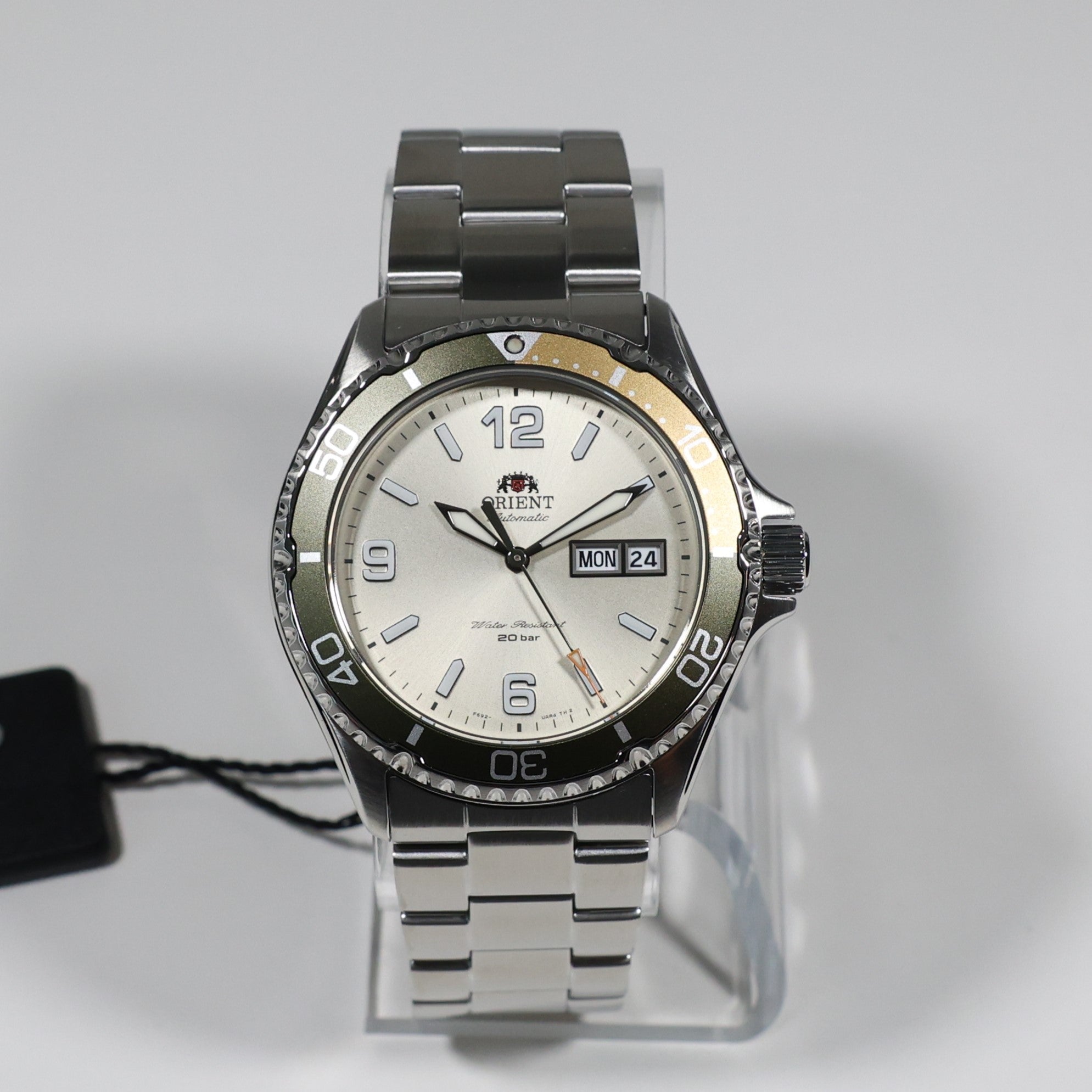 Orient Mako III Silver Dial Automatic Men's Stainless Steel Watch RA-AA0821S19B