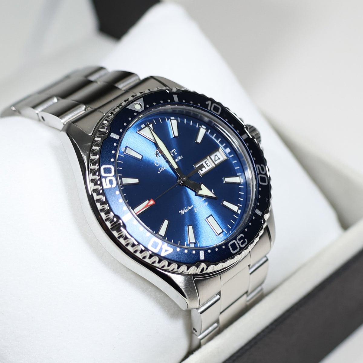 Orient Mako Stainless Steel Blue Dial Diver Men's Watch RA-AA0824L
