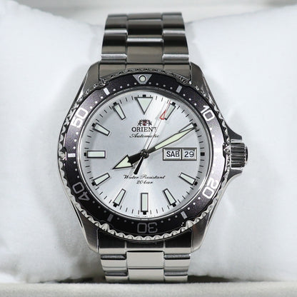 Orient Mako Stainless Steel Silver Dial Diver Men's Watch RA-AA0825S - Chronobuy