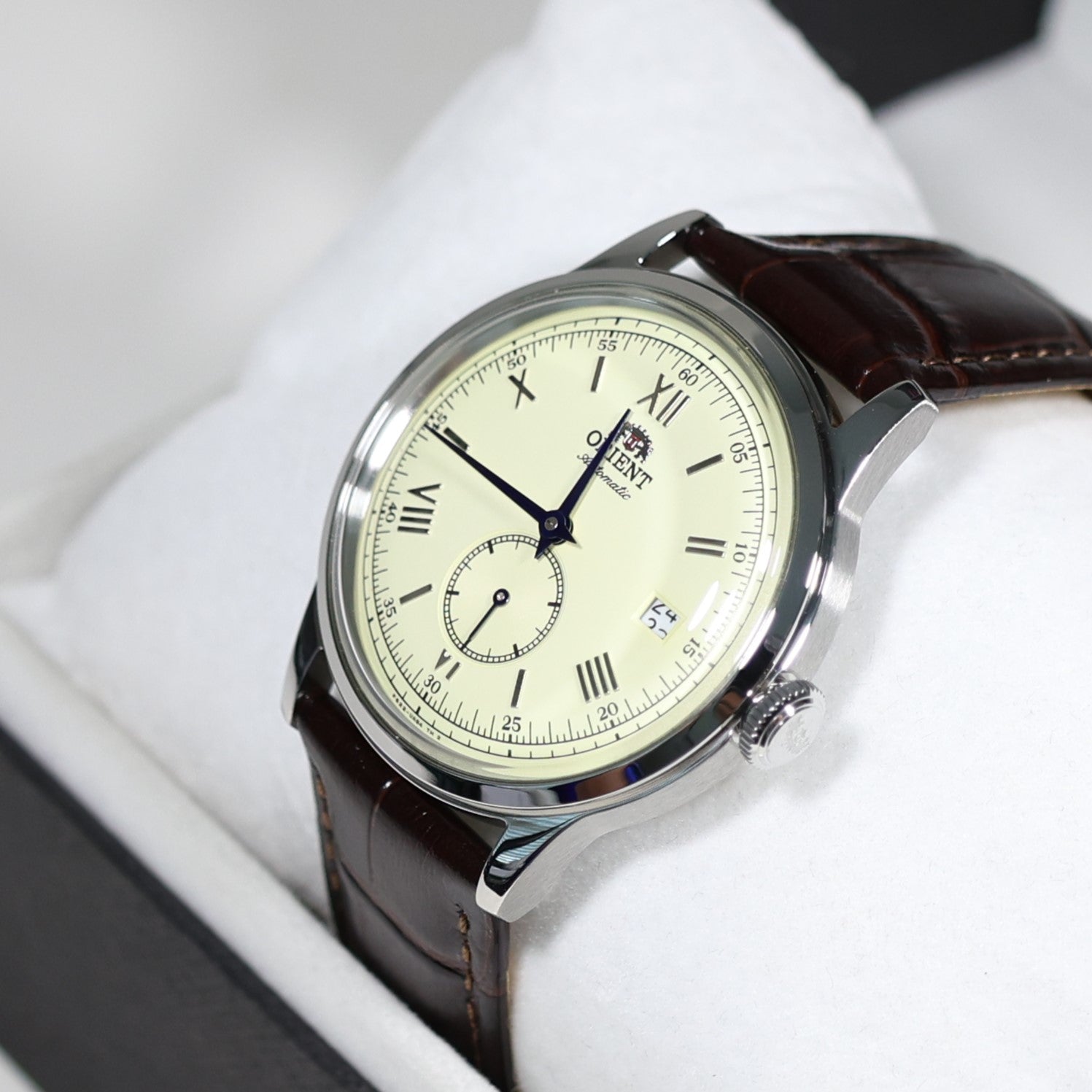 Orient Classic 38mm Champagne Dial Seconds Hand Automatic Watch RA-AP0105Y