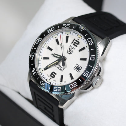 Luminox Pacific Diver White Dial Stainless Steel Men's Automatic Watch XS.3101.H
