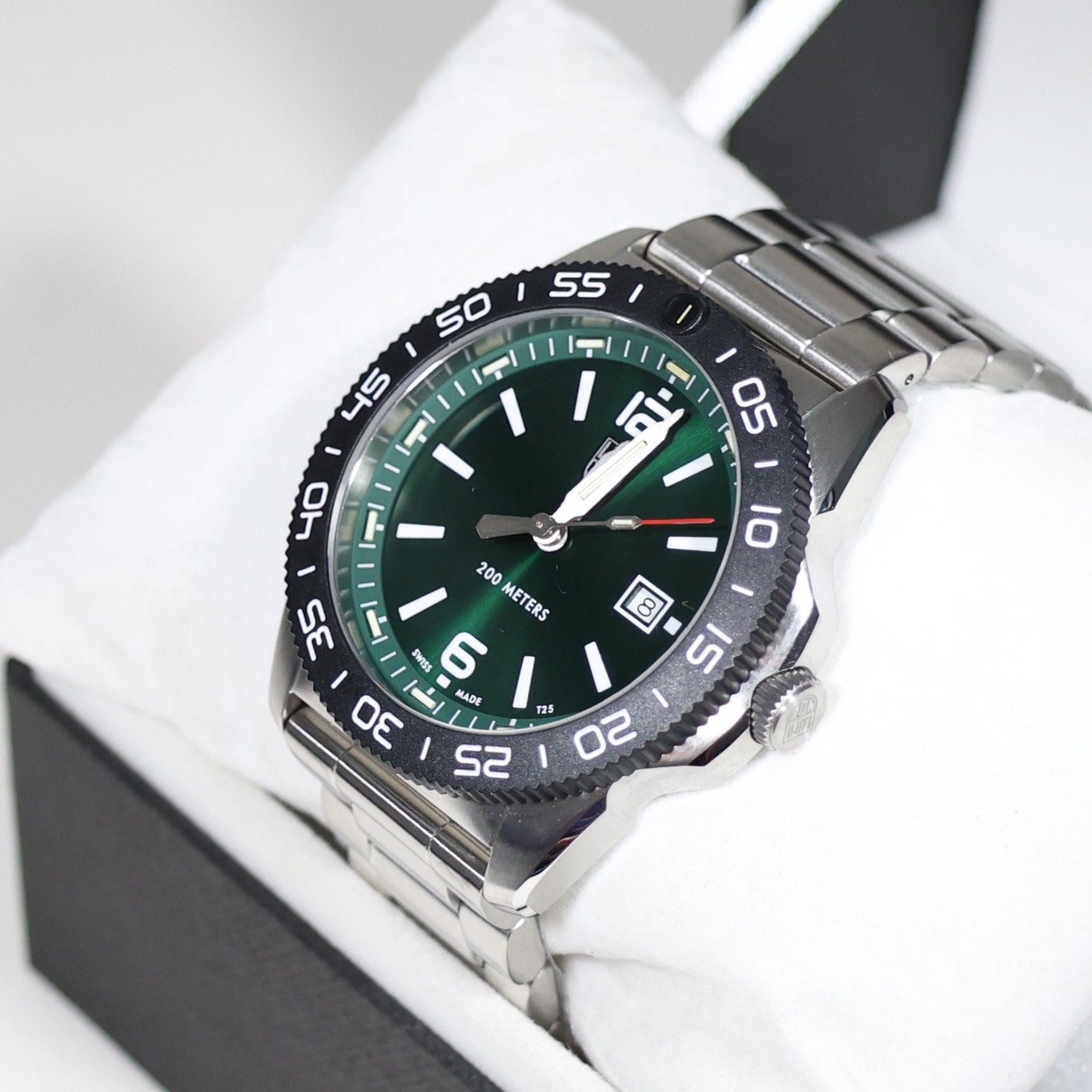 Luminox Pacific Diver Men's Stainless Steel Green Dial Watch XS.3137