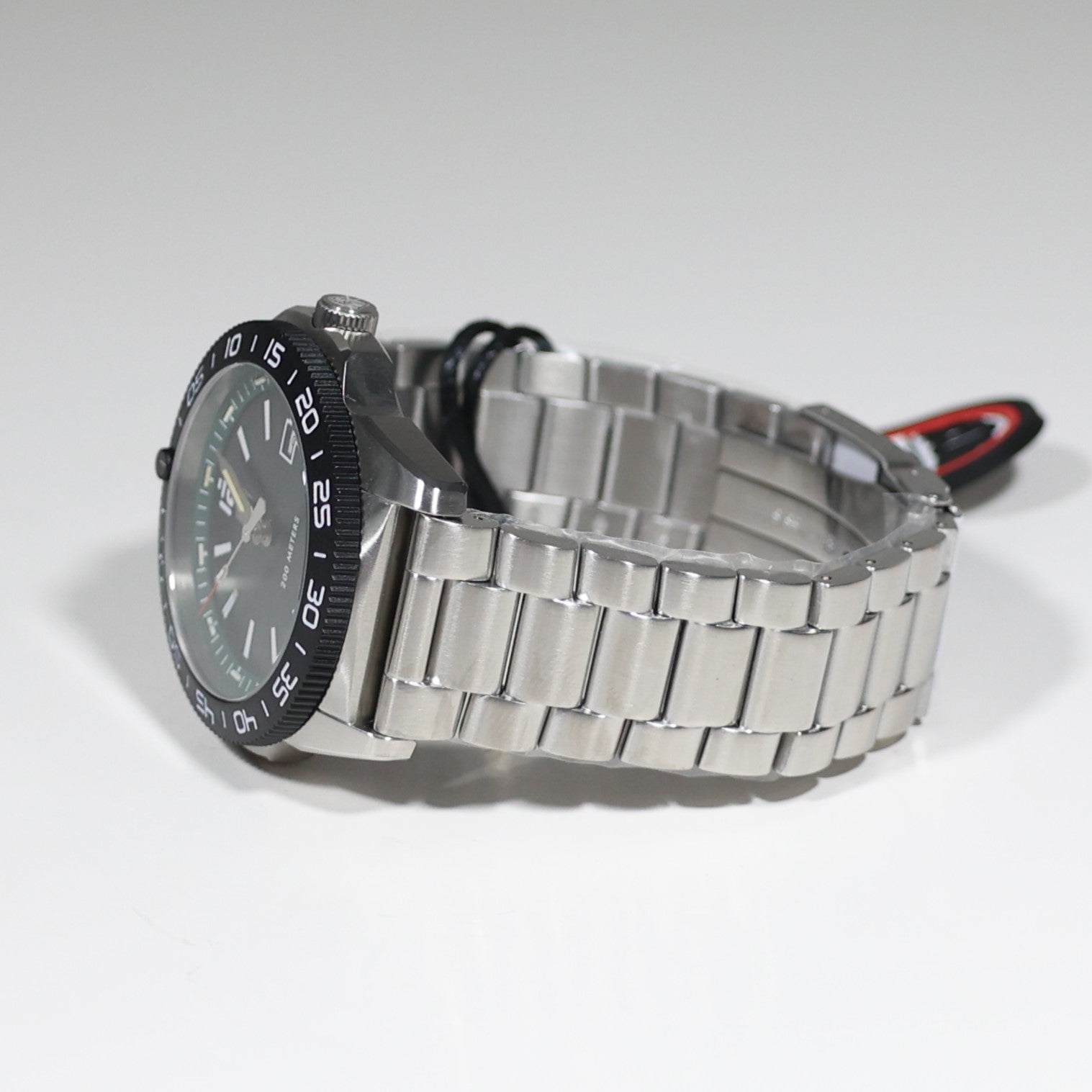 Luminox Pacific Diver Men's Stainless Steel Green Dial Watch XS.3137