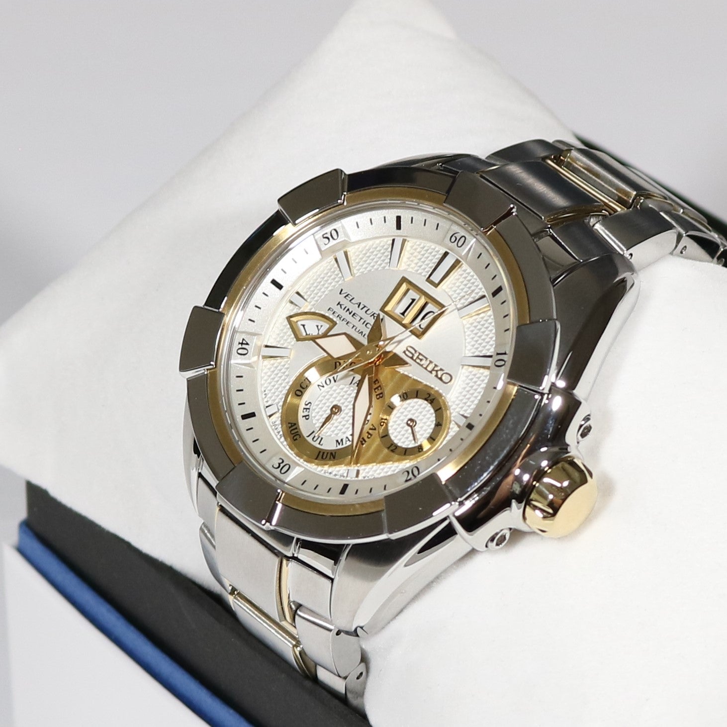Seiko velatura kinetic perpetual 2025