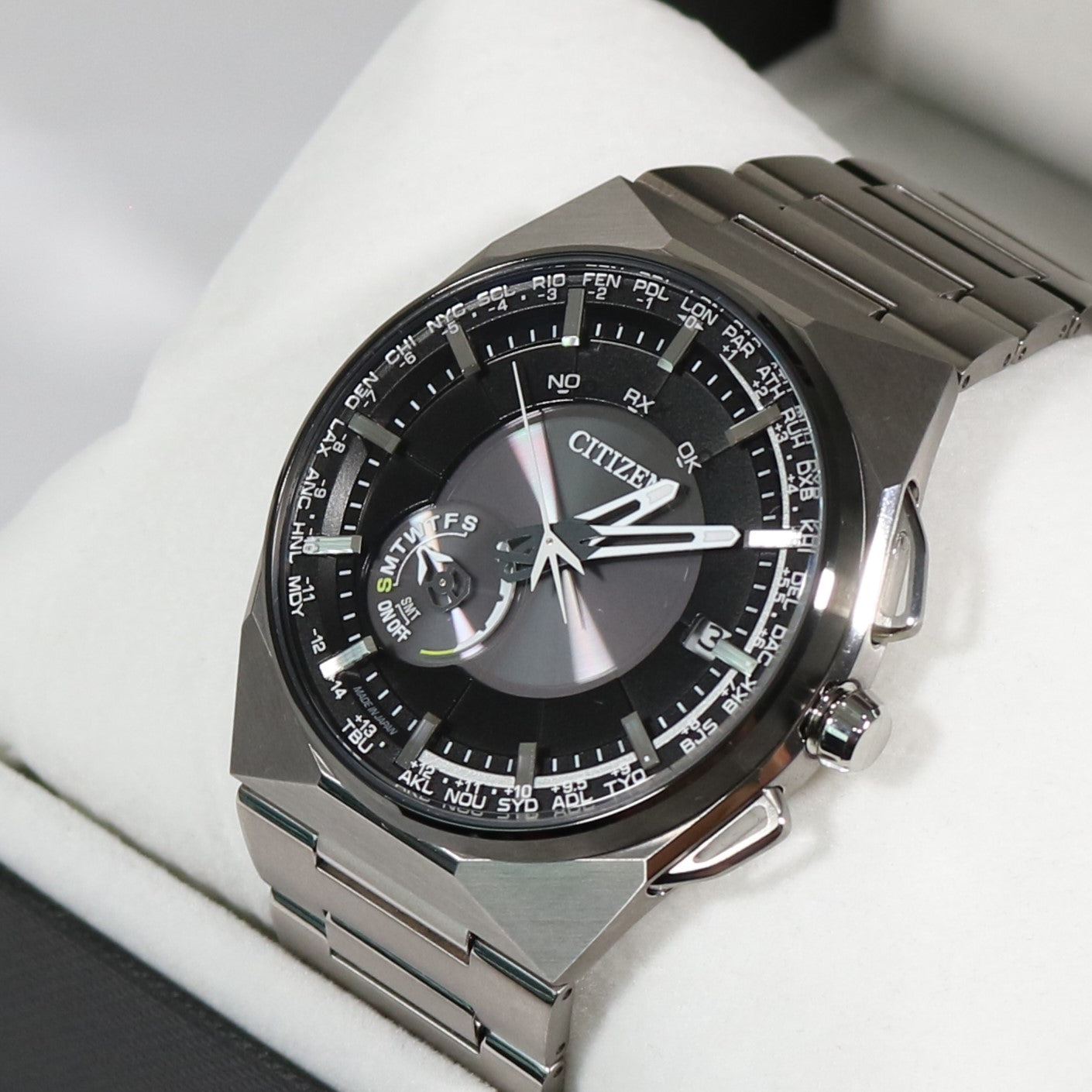 Seiko satellite wave best sale watch