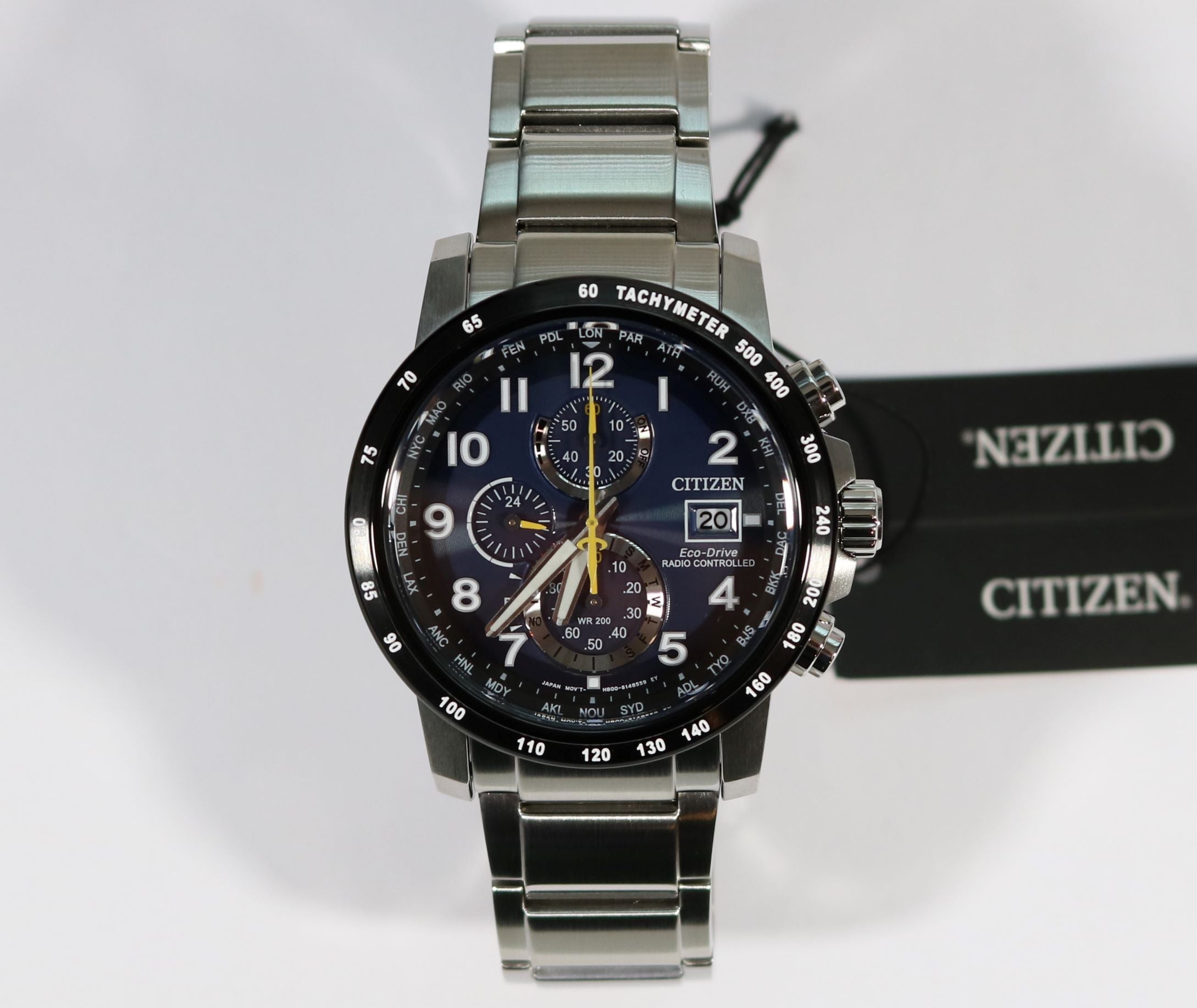 Citizen at8124 top