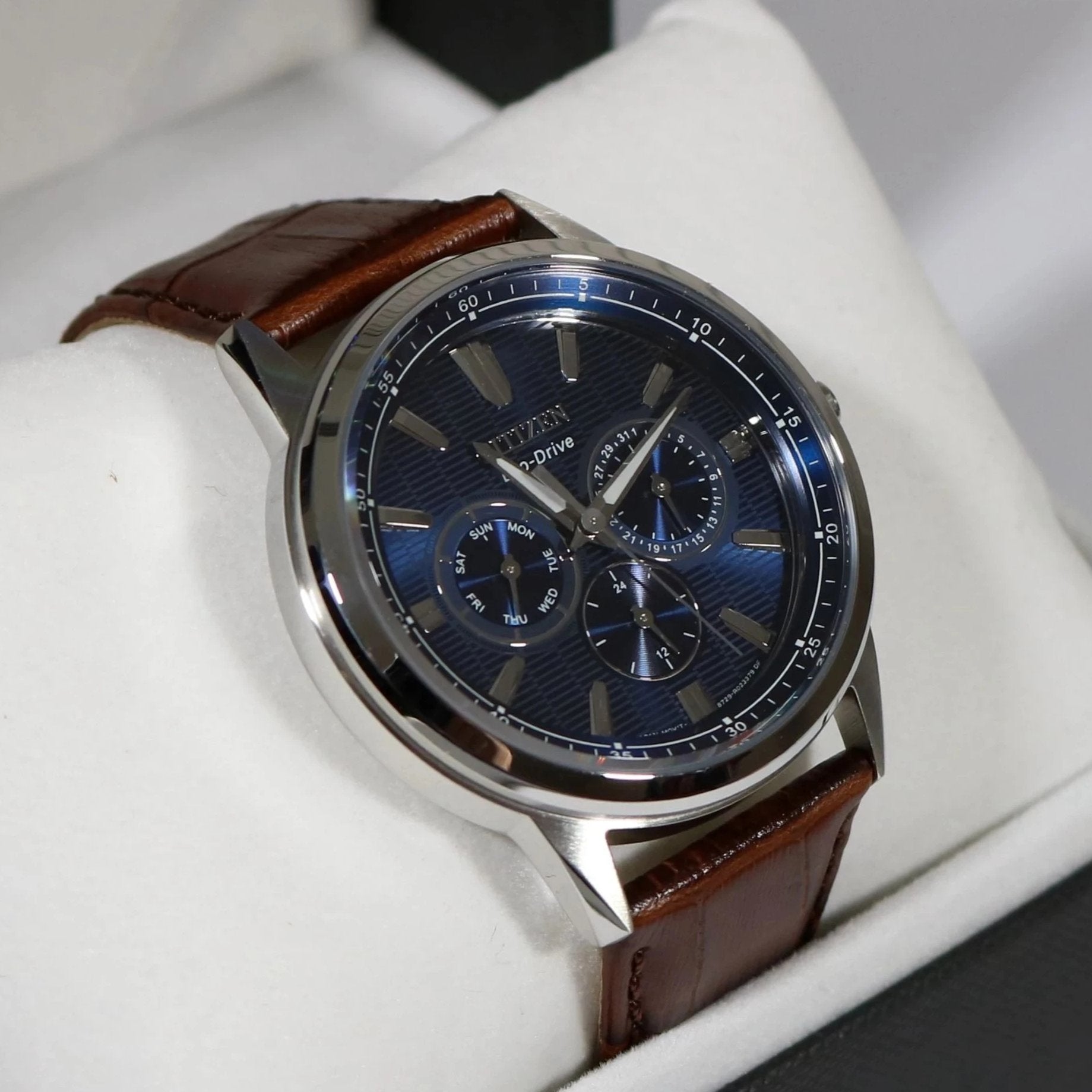 Citizen Eco Drive Multi Function Day Date Men s Watch BU2071 10L Chronobuy