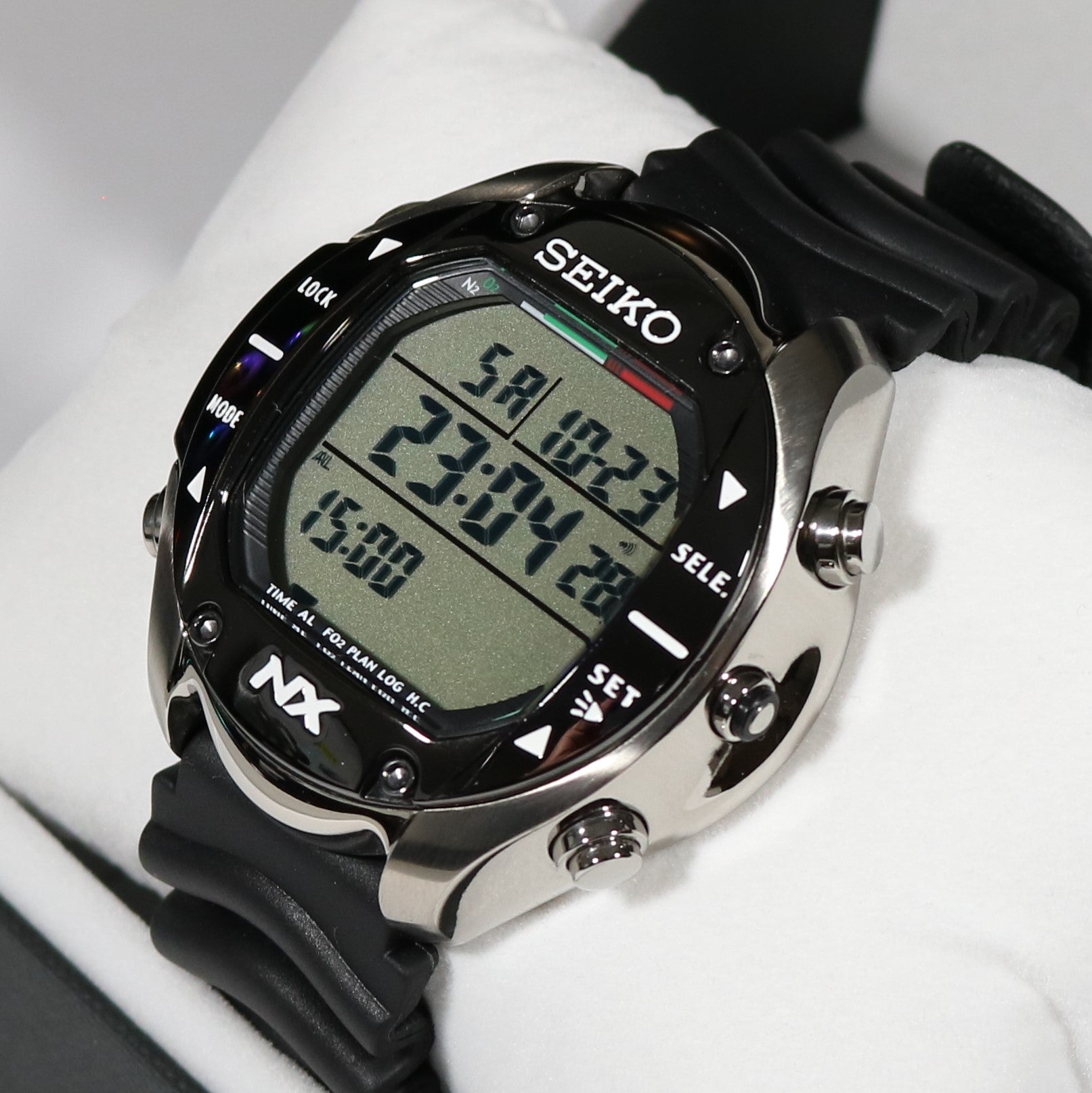 Seiko Quartz Diving Computer Digital Men s Watch STN009J1 Chronobuy